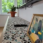 43 * Ziar