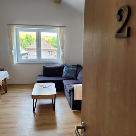 Lägenhet 43 *