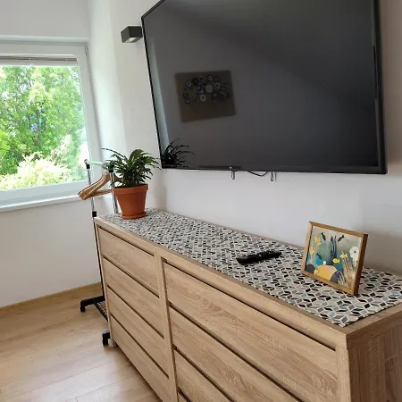 Lägenhet 43 *