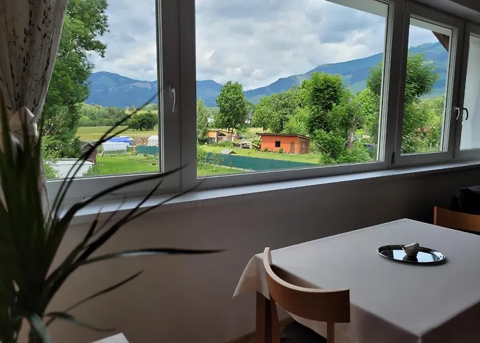 43 * Žiar
